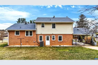 205 Stonewall Dr, Waynesboro, VA 22980 - Photo 47