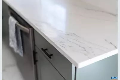 94 Audubon St, Staunton, VA 24401 - Photo 11