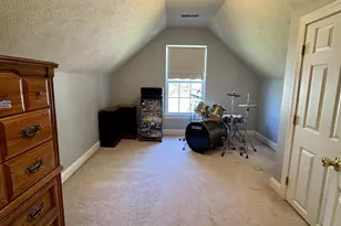 212 Kingsport Rd, Waynesboro, VA 22980 - Photo 49