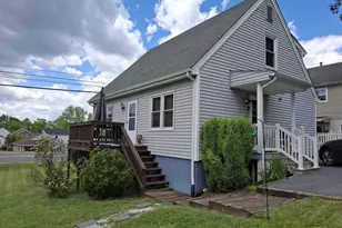 642 N Delphine Ave, Waynesboro, VA 22980 - Photo 1