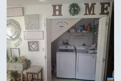 642 N Delphine Ave, Waynesboro, VA 22980 - Photo 7