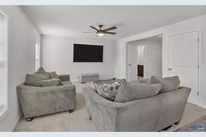 124 Shady Ct, Waynesboro, VA 22980 - Photo 5