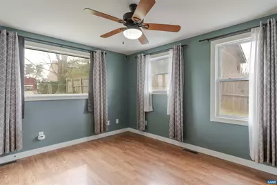 424 Oak Ave, Waynesboro, VA 22980 - Photo 13