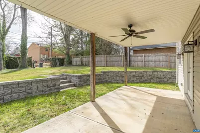 424 Oak Ave, Waynesboro, VA 22980 - Photo 31