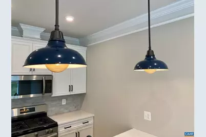 209 Sunbird Ln, Waynesboro, VA 22980 - Photo 5