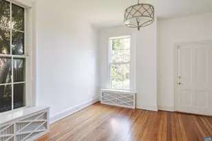 17 N Washington St, Staunton, VA 24401 - Photo 11