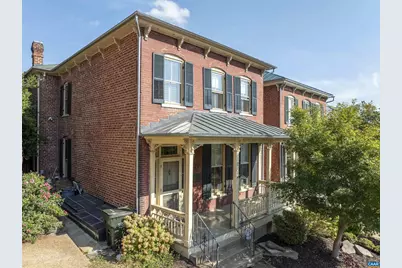 17 N Washington St, Staunton, VA 24401 - Photo 1