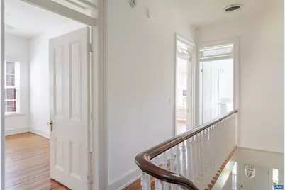 17 N Washington St, Staunton, VA 24401 - Photo 17