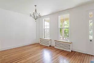 17 N Washington St, Staunton, VA 24401 - Photo 5