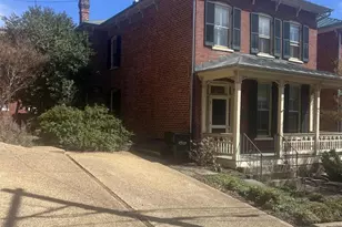 17 N Washington St, Staunton, VA 24401 - Photo 29