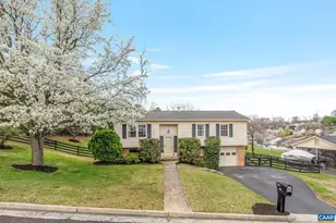 704 Carann St, Staunton, VA 24401 - Photo 3