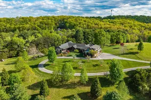 320 Carrsbrook Dr, Staunton, VA 24401 - Photo 7
