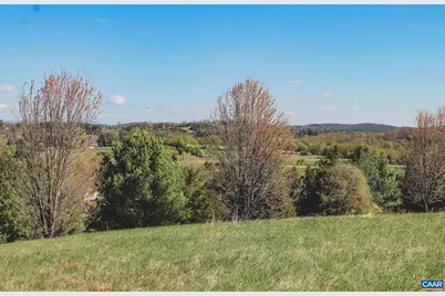 320 Carrsbrook Dr, Staunton, VA 24401 - Photo 19