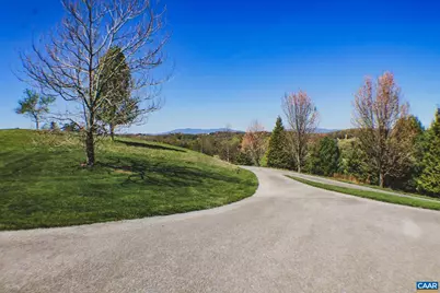 320 Carrsbrook Dr, Staunton, VA 24401 - Photo 35