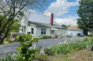 241 Churchville Ave, Staunton, VA 24401 - Photo 5