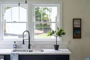 720 Cherry Hill Dr, Staunton, VA 24401 - Photo 17