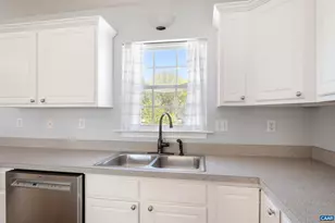 225 Mayfield la, Waynesboro, VA 22980 - Photo 7