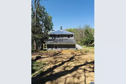 427 Montgomery Ave, Staunton, VA 24401 - Photo 3