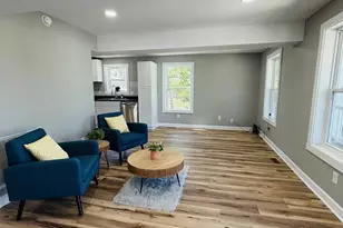427 Montgomery Ave, Staunton, VA 24401 - Photo 9