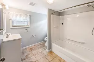 944 N Forest Ave, Waynesboro, VA 22980 - Photo 11