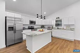 1015 Gardner St, Waynesboro, VA 22980 - Photo 9