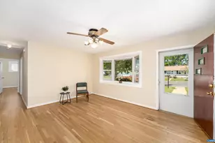 124 James Ave, Waynesboro, VA 22980 - Photo 9