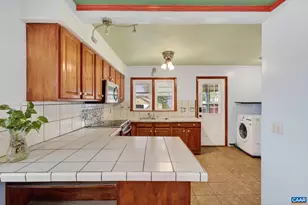 619 Broad St, Harrisonburg, VA 22802 - Photo 15