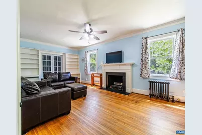908 Woodrow Ave, Waynesboro, VA 22980 - Photo 5