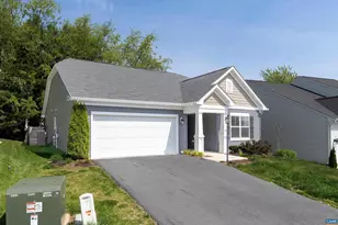 241 Vine St, Waynesboro, VA 22980 - Photo 3