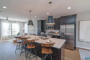 245 Cheshire Ln, Waynesboro, VA 22980 - Photo 3