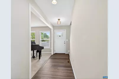 100 Vine St, Waynesboro, VA 22980 - Photo 5