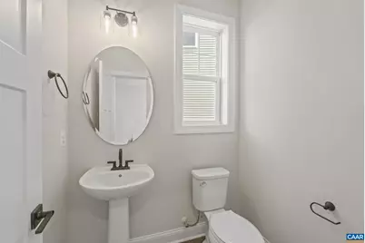 305 Sunbird Ln, Waynesboro, VA 22980 - Photo 11