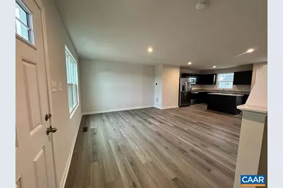 128 Walsh Ln, Waynesboro, VA 22980 - Photo 3