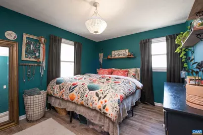 201 Park Blvd, Staunton, VA 24401 - Photo 9