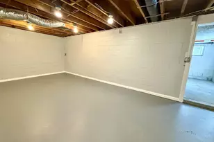 604 Market St, Waynesboro, VA 22980 - Photo 25