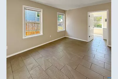 604 Market St, Waynesboro, VA 22980 - Photo 13