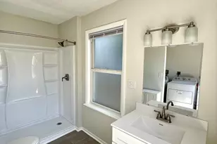 604 Market St, Waynesboro, VA 22980 - Photo 15