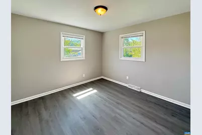 604 Market St, Waynesboro, VA 22980 - Photo 17