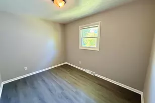 604 Market St, Waynesboro, VA 22980 - Photo 23