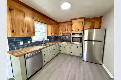 604 Market St, Waynesboro, VA 22980 - Photo 3