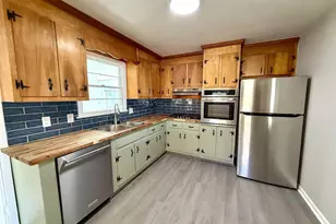 604 Market St, Waynesboro, VA 22980 - Photo 3