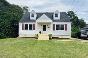 1607 Skymont Creek, Staunton, VA 24401 - Photo 3