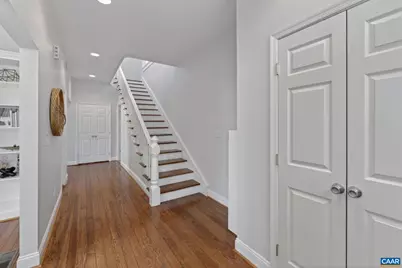 433 N Winchester Ave, Waynesboro, VA 22980 - Photo 11