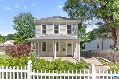 433 N Winchester Ave, Waynesboro, VA 22980 - Photo 1