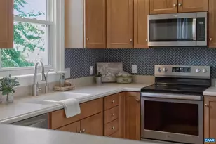 433 N Winchester Ave, Waynesboro, VA 22980 - Photo 25