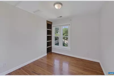 433 N Winchester Ave, Waynesboro, VA 22980 - Photo 39