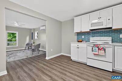 629 Baptist St, Staunton, VA 24401 - Photo 15