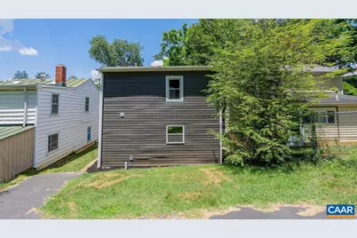 629 Baptist St, Staunton, VA 24401 - Photo 37