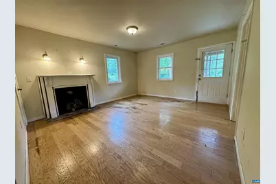 1924 E Main St, Waynesboro, VA 22980 - Photo 13