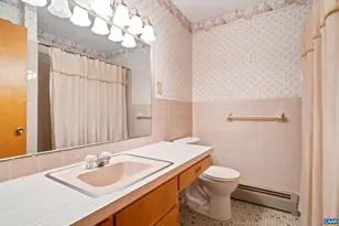 1393 Pleasant View St, Staunton, VA 24401 - Photo 19